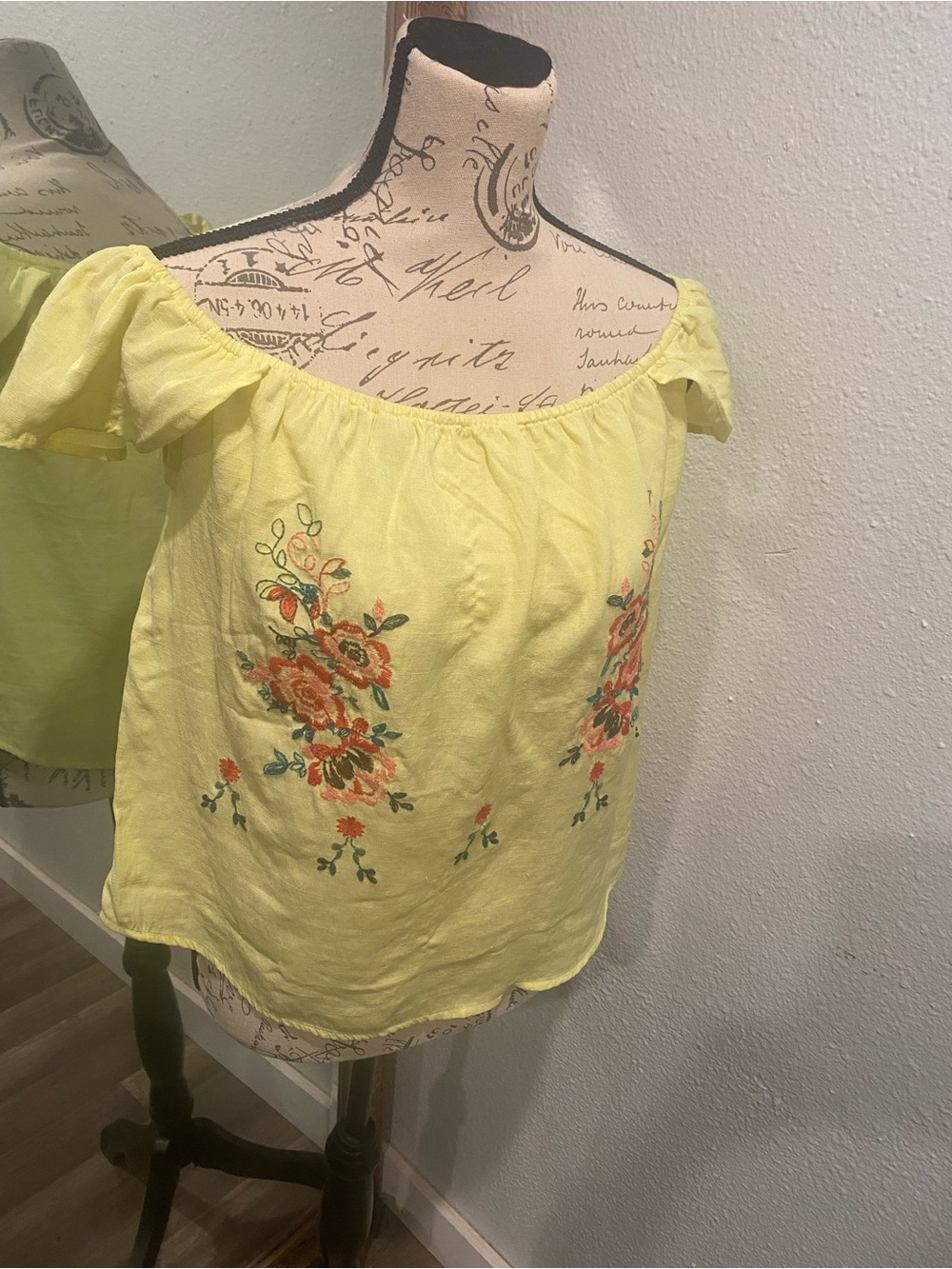mine Yellow Floral Square Neck Puff Sleeve Crop Top - Picture 3 of 6